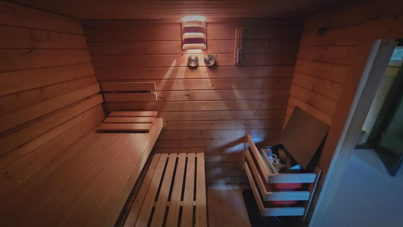 Dardin Casa Cuschina - Mit Sauna In Der Schoenen Surselva מראה חיצוני תמונה